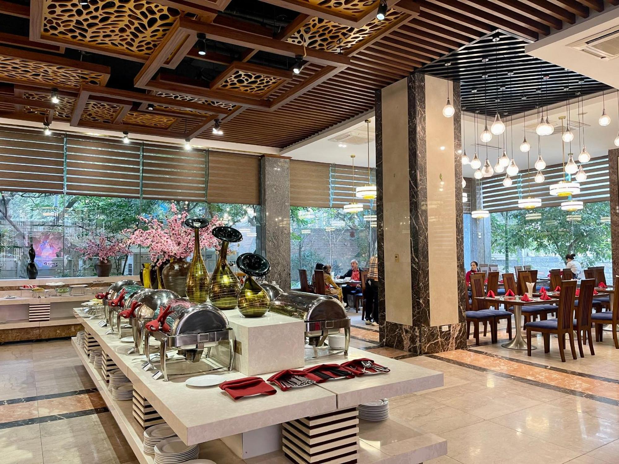 Muong Thanh Grand Xa La Hotel Hanoi Bagian luar foto