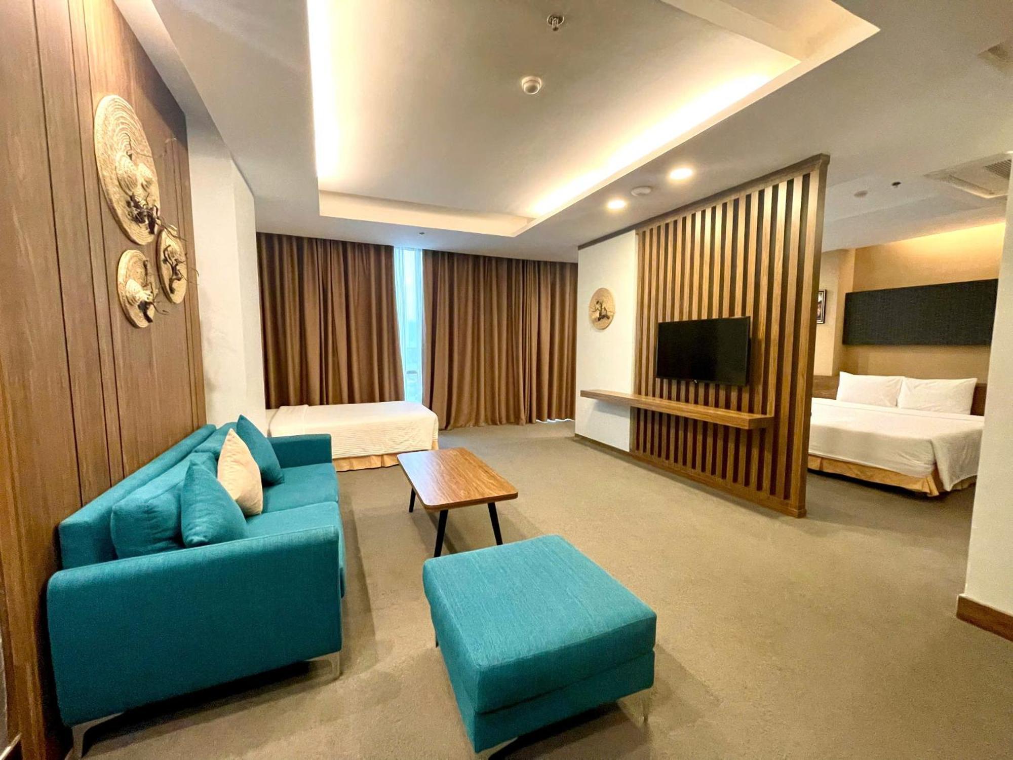 Muong Thanh Grand Xa La Hotel Hanoi Bagian luar foto