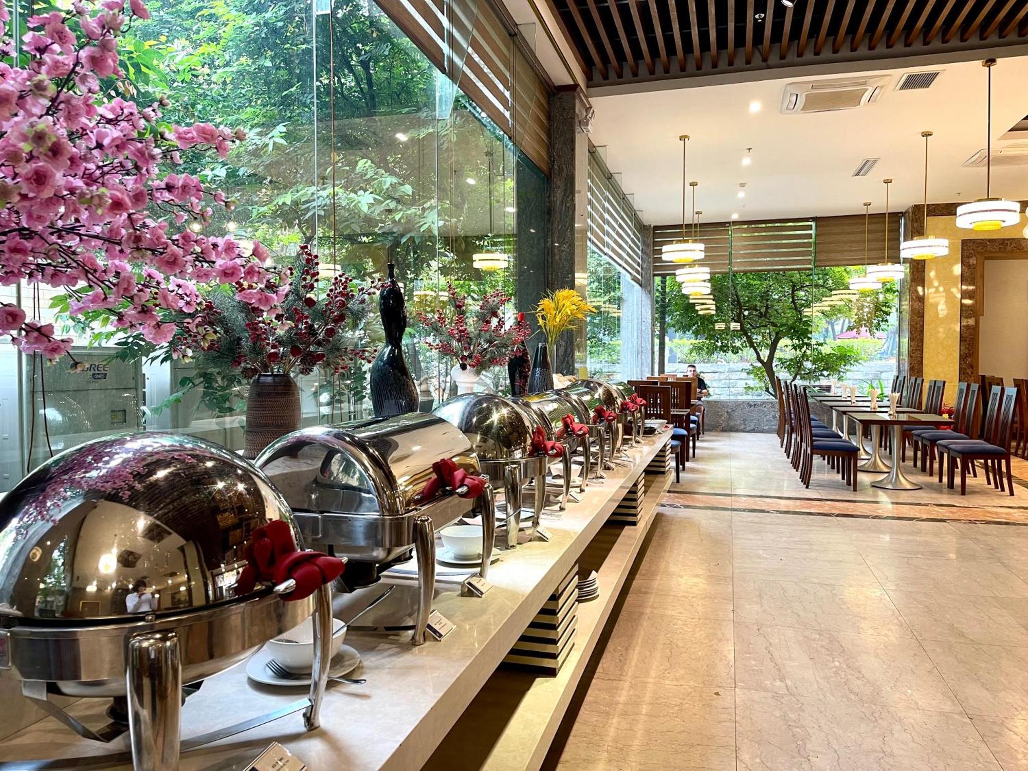 Muong Thanh Grand Xa La Hotel Hanoi Bagian luar foto