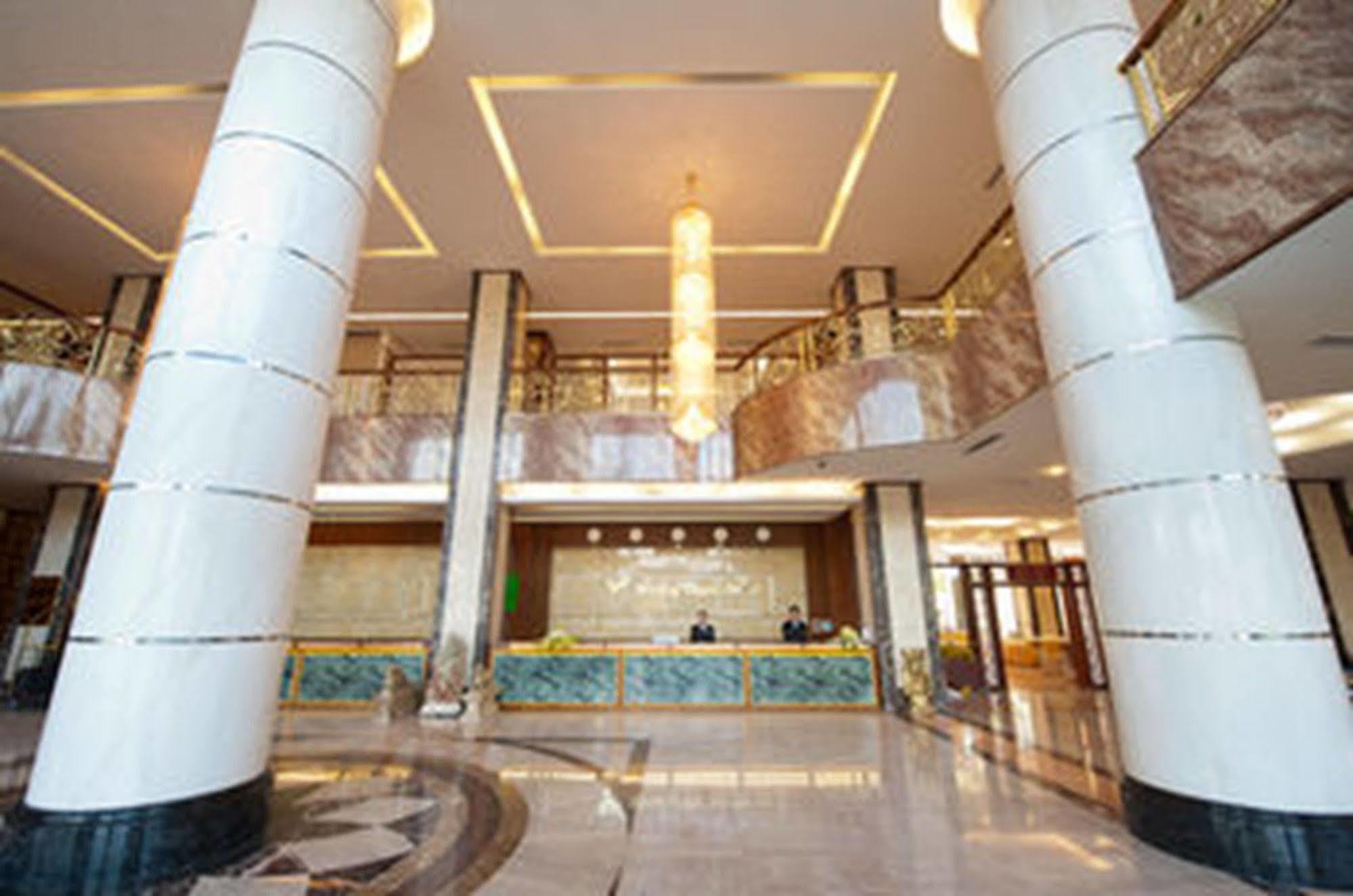 Muong Thanh Grand Xa La Hotel Hanoi Bagian luar foto