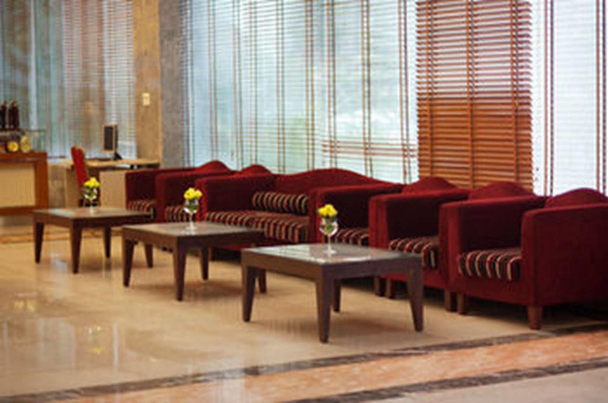 Muong Thanh Grand Xa La Hotel Hanoi Bagian luar foto
