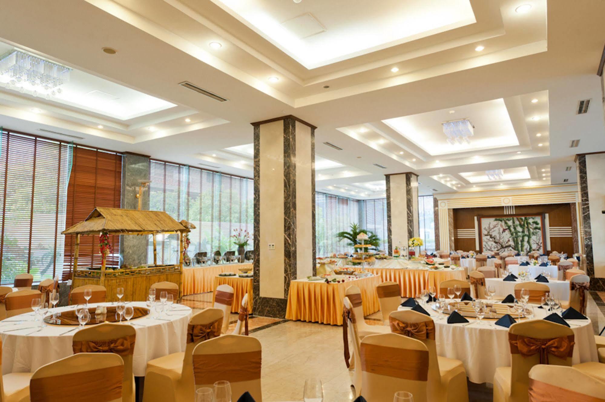 Muong Thanh Grand Xa La Hotel Hanoi Bagian luar foto